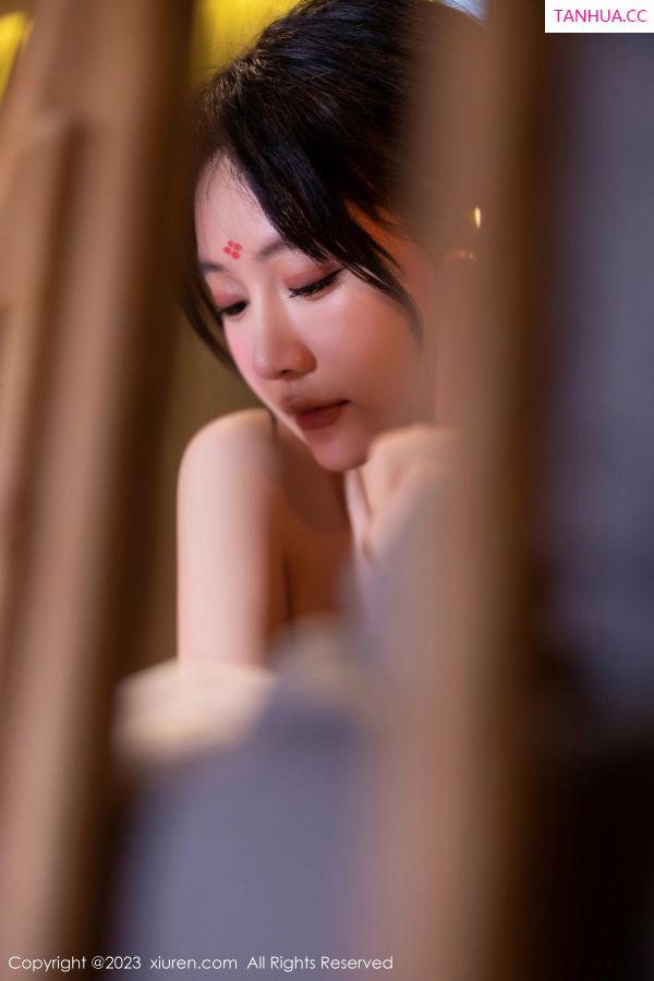   [XiuRen]高清写真图 2023.08.04 No.7192 幼幼 古装美腿第72张图片